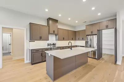 [Address not provided], Lockhart, TX 78644 - Photo 6