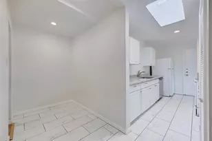 8835 Tallwood Dr, Austin, TX 78759 - Photo 16