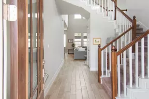 231 Village Oak Dr, Austin, TX 78737 - Photo 4