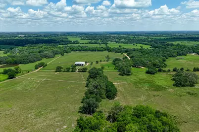 5018 Wolters Road, Schulenburg, TX 78956 - Photo 6