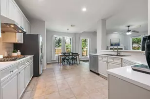 10808 Beachmont Ln, Austin, TX 78739 - Photo 6