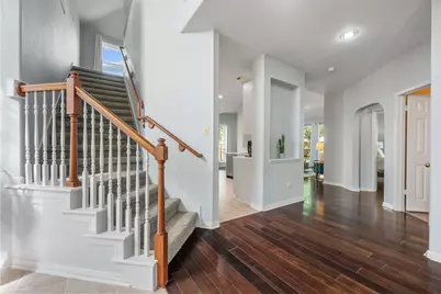 10808 Beachmont Lane, Austin, TX 78739 - Photo 4