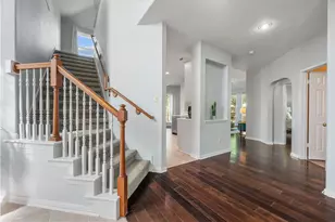 10808 Beachmont Ln, Austin, TX 78739 - Photo 4