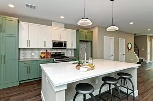 1202 Cometa St, Austin, TX 78721 - Photo 10