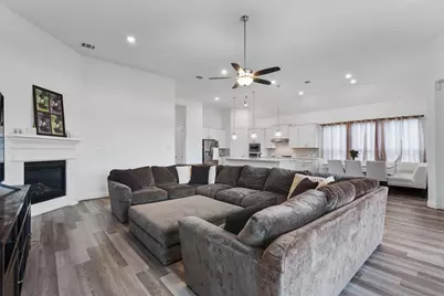 504 Pulitzer Drive, Hutto, TX 78634 - Photo 6