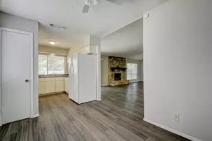 10410 Broken Shoe Trail, Austin, TX 78750 - Photo 8