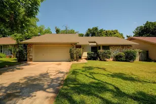 10410 Broken Shoe Trail, Austin, TX 78750 - Photo 2