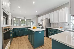 119 Crest View Dr, Lakeway, TX 78734 - Photo 12