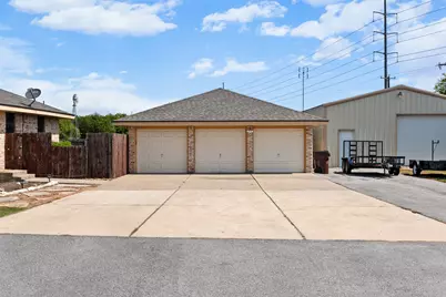 1512 Panther Loop, Pflugerville, TX 78660 - Photo 4