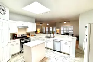 2917 Allison Dr, Austin, TX 78741 - Photo 2