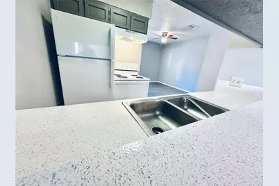 3702 S Second Street #103, Austin, TX 78704 - Photo 4