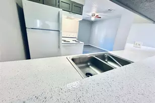 3702 S 2nd St, Austin, TX 78704 - Photo 4