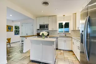 2805 S 5th St, Austin, TX 78704 - Photo 4