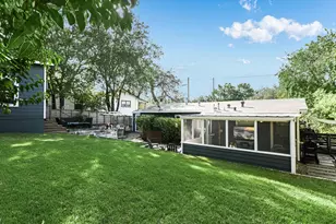 2805 S 5th St, Austin, TX 78704 - Photo 2