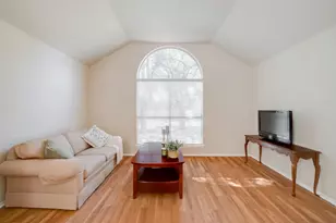 3704 Kissman Dr, Austin, TX 78728 - Photo 2