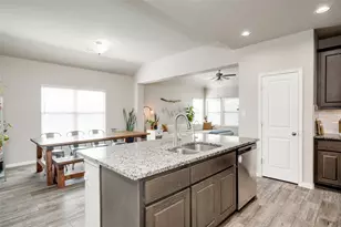 709 Tinton Falls Ln, Pflugerville, TX 78660 - Photo 8