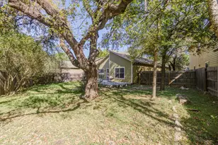 2329 Amur Dr, Austin, TX 78745 - Photo 32