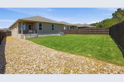 1636 Flying Horseshoe Bend, Georgetown, TX 78628 - Photo 32