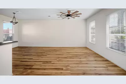 408 Azurite Drive, Jarrell, TX 76537 - Photo 4