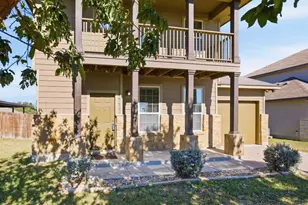 408 Azurite Dr, Jarrell, TX 76537 - Photo 2