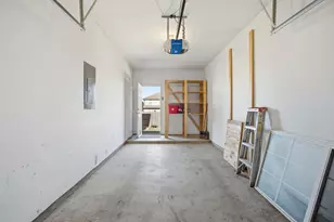 408 Azurite Dr, Jarrell, TX 76537 - Photo 34