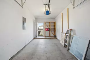 408 Azurite Dr, Jarrell, TX 76537 - Photo 34