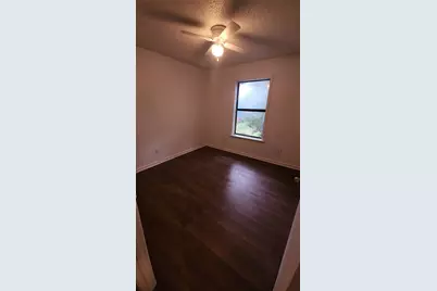 903 W 1st Street, Cameron, TX 76520 - Photo 10