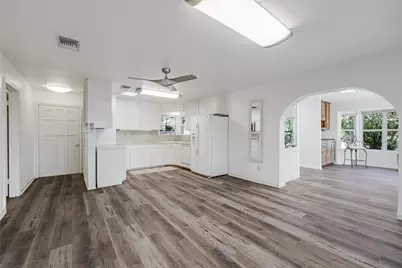 19519 Draper Mountain Trail, Lago Vista, TX 78645 - Photo 6