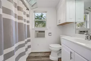 19519 Draper Mountain Trail, Lago Vista, TX 78645 - Photo 16