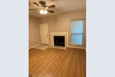 2414 Longview Street #205, Austin, TX 78705 - Photo 6