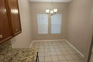 2414 Longview St, Austin, TX 78705 - Photo 2