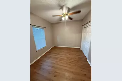 2414 Longview Street #205, Austin, TX 78705 - Photo 12