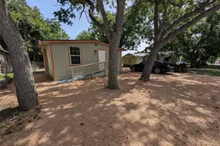 320 Laredo St, Lockhart, TX 78644 - Photo 1