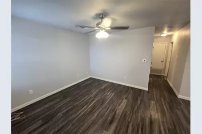 7417 Vintage Hills Drive #D, Austin, TX 78723 - Photo 6