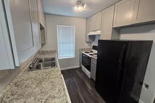 7417 Vintage Hills Dr, Austin, TX 78723 - Photo 4
