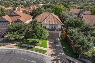 15601 Interlachen Dr, Austin, TX 78717 - Photo 2