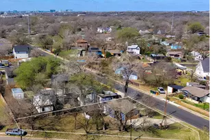 5309 Prock Ln, Austin, TX 78721 - Photo 4