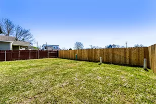 406 E Carrie Manor St, Manor, TX 78653 - Photo 36