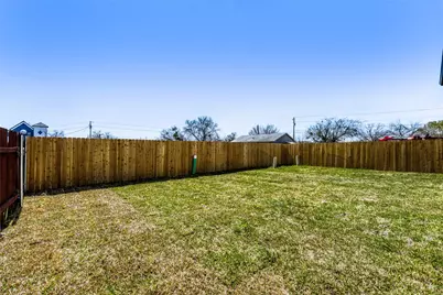 406 E Carrie Manor Street, Manor, TX 78653 - Photo 6