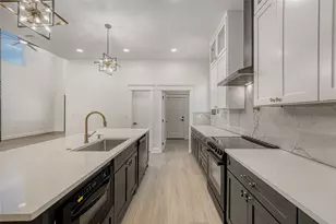 406 E Carrie Manor St, Manor, TX 78653 - Photo 12