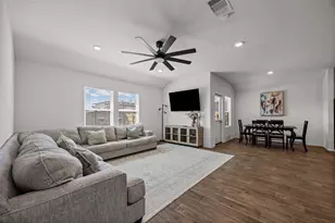 325 Granary Dr, Uhland, TX 78640 - Photo 4