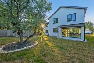 10701 Scotland Well Dr, Austin, TX 78750 - Photo 28
