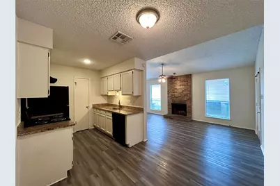 2103 Courtney Street #B, Austin, TX 78745 - Photo 8