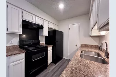 2103 Courtney Street #B, Austin, TX 78745 - Photo 10