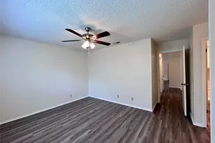 2103 Courtney St, Austin, TX 78745 - Photo 6