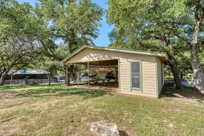 2318 Wisteria, Kingsland, TX 78639 - Photo 16
