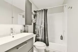 2302 East Side Dr, Austin, TX 78704 - Photo 4