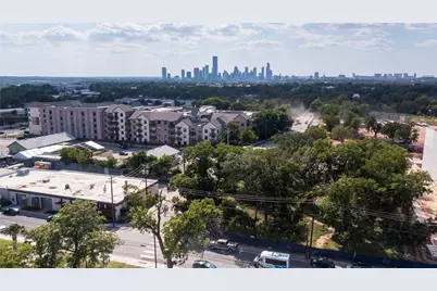 757 Shady Lane, Austin, TX 78702 - Photo 2