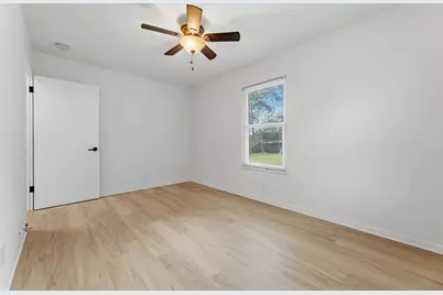 1500 Fairfield Drive, Austin, TX 78757 - Photo 22