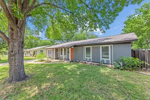 1500 Fairfield Dr, Austin, TX 78757 - Photo 2